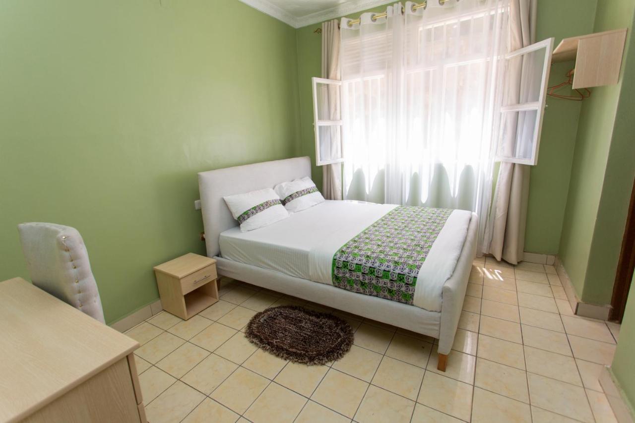 Kereth B&B Living Space Kigali Bagian luar foto